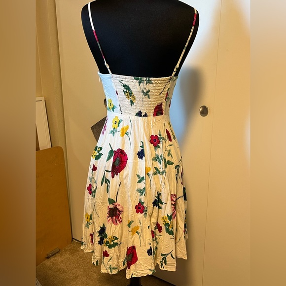 Old Navy White Floral Sundress - Picture 7 of 7